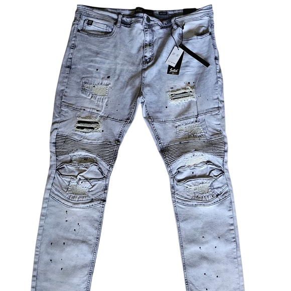 Men’s Slim Taper Fit Biker Style Distressed Denim Jeans - Picture 1 of 11